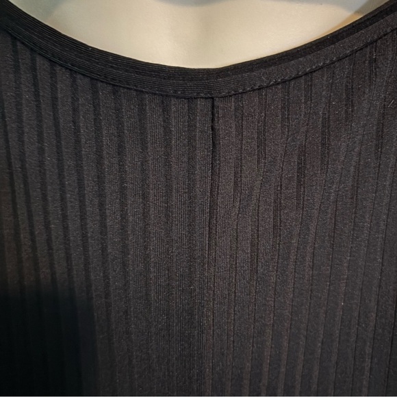 Boohoo Black Jumpsuit with Wide-Leg Silhouette Size 6 - Picture 7 of 9